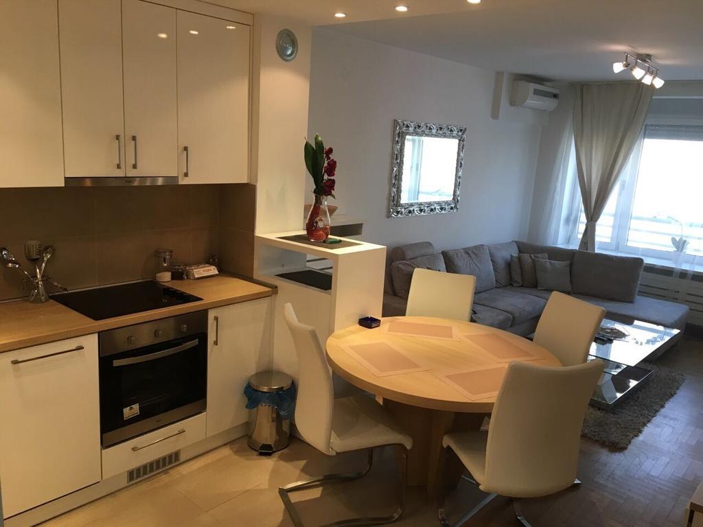 Apartment Gorki Belgrad Exterior foto